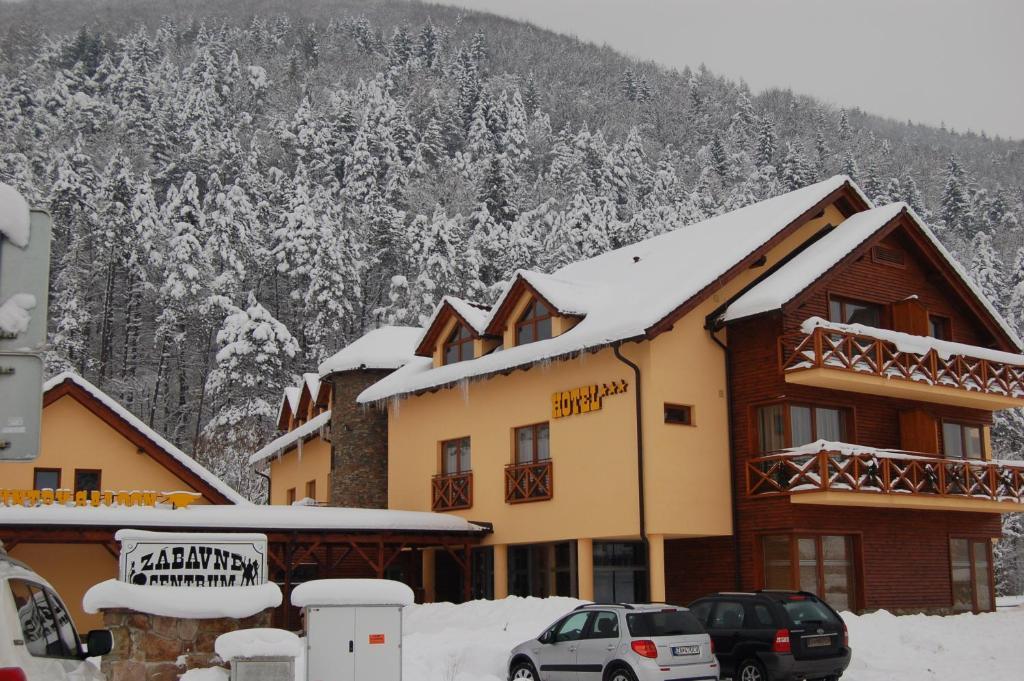 Hotel Country Saloon Bela Exterior foto